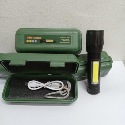 Linterna con Estuche. 3 luces. Carga Usb